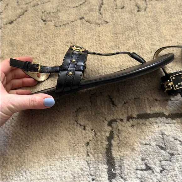 G by Guess Black Sandals with Gold Accents - Picture 3 of 3